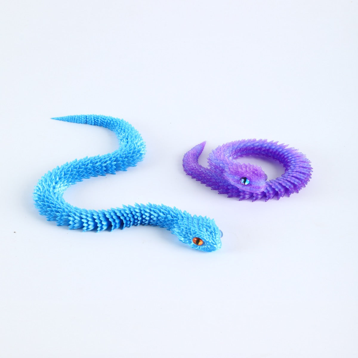 Blue & Purple Textured Snake Figurines – 2PCS 3D Printed Coiled & Extended Reptile Collectibles for Desktop Display