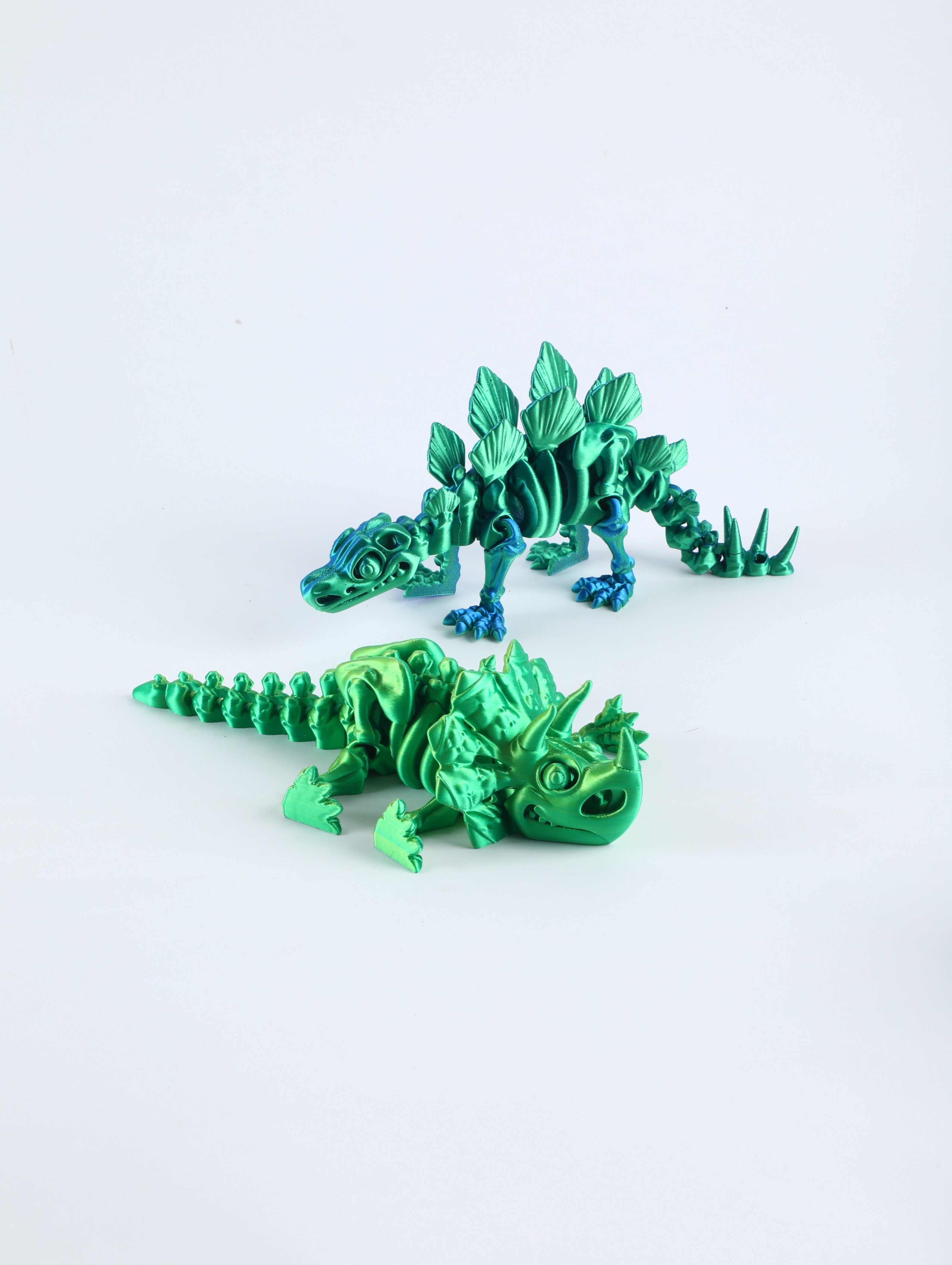 Pair of 3D Printed Armored Dinosaur Figures – Spiked & Rex Collectible Desk Decor Set
