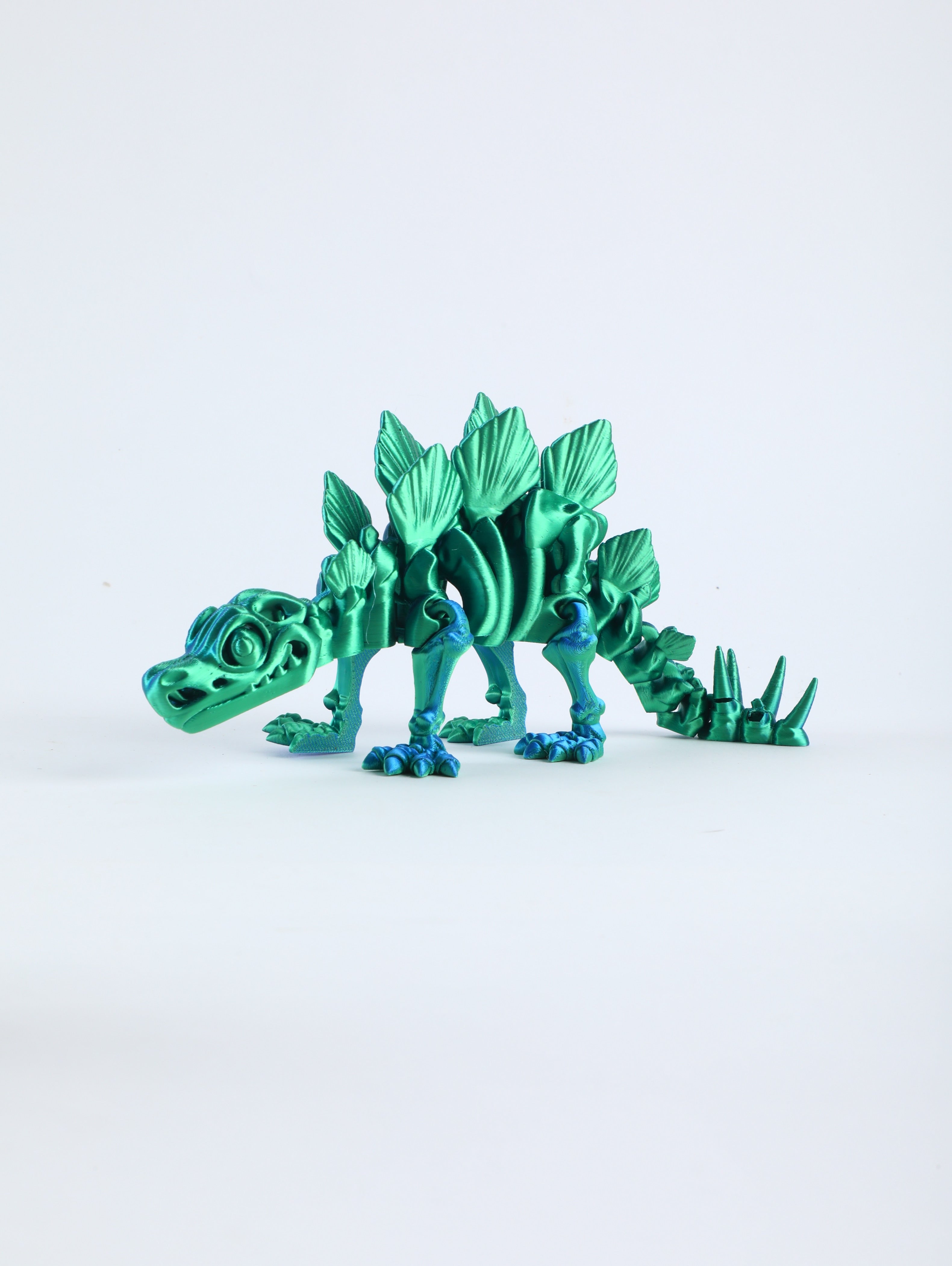 Pair of 3D Printed Armored Dinosaur Figures – Spiked & Rex Collectible Desk Decor Set